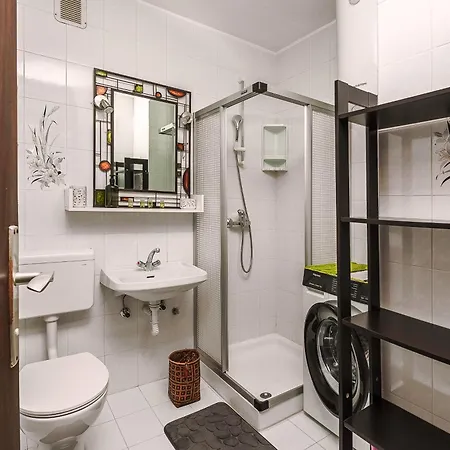 Apartment Runa - Cozy Little House Near The